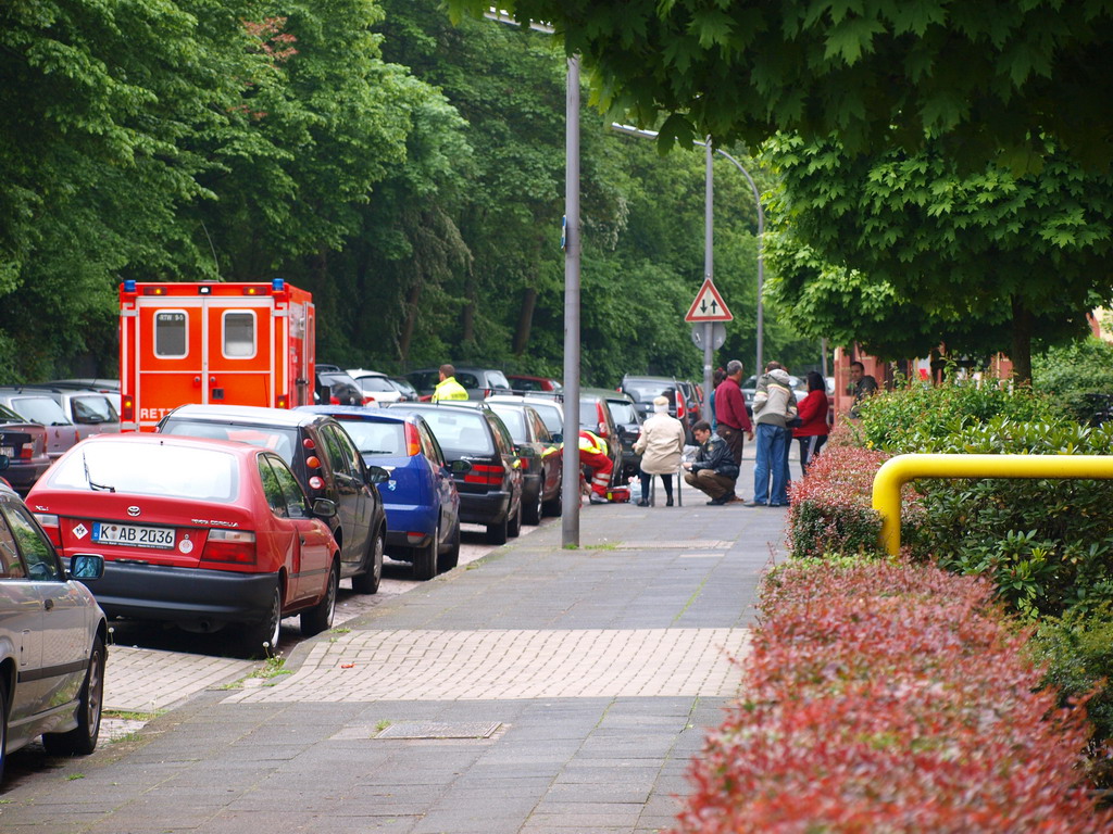 Aeltere Frau ueberfallen Koeln Muelheim Holsteinstr evtl Taeter gefasst P02.JPG